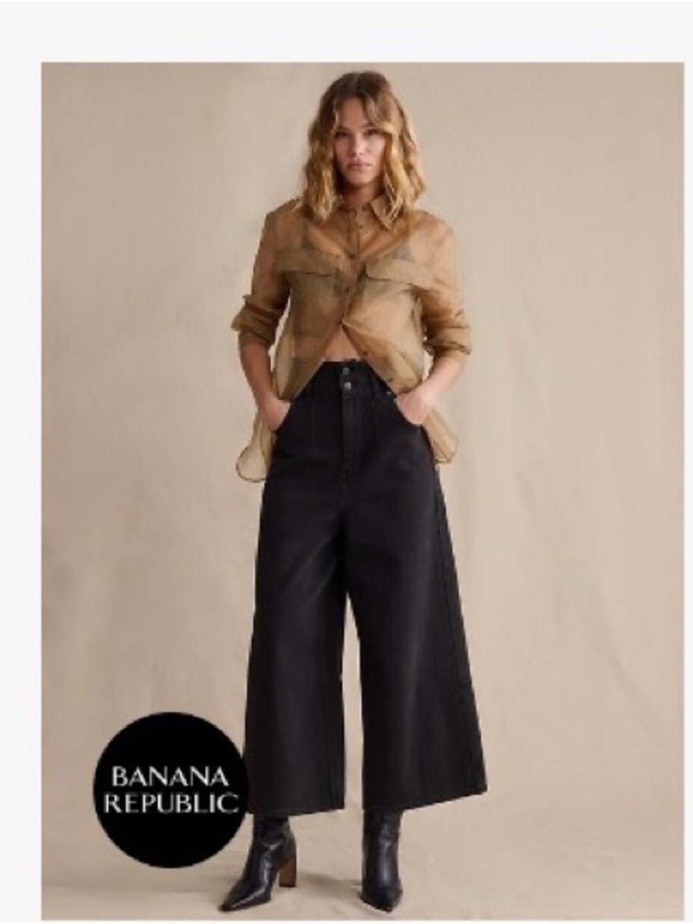 Banana Republic Ultra-High Rise
Culotte Jean 26P - NWT